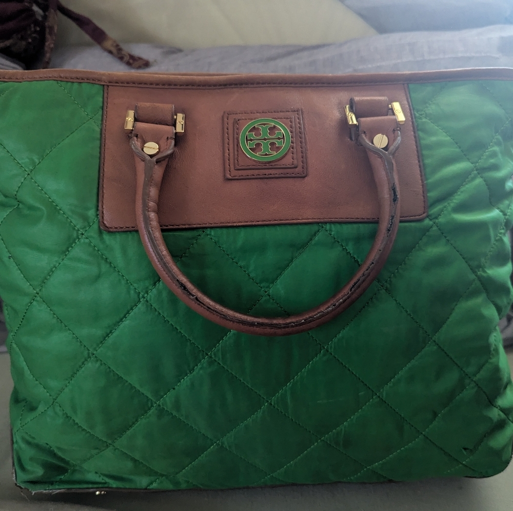 Chic Green Quilted Tory Burch Tote with Brown Leather Accents